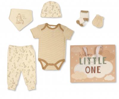 JF25-1364 Little & Loved 8 Piece Layette Set & Bag (0-6m)
