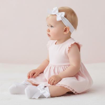 LD4085-W White Bow and Pearl Headband and Socks (0-6 months)