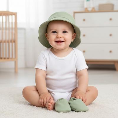 NT0503-0635-G Sage Green Sun Hat and Booties Set (0-12m)