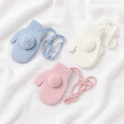 PK6145-13A Connected Pom Mitts (Infant)