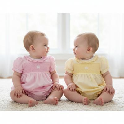 RBH12810  Daisy Smocked Romper  (0-9 months)
