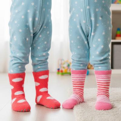 SE43B828P  Pink Two Pairs Cosy Socks with Grippers  (6-3.5)