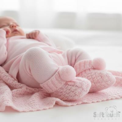 STS443-P Pink Pom Pom Booties (newborn +)